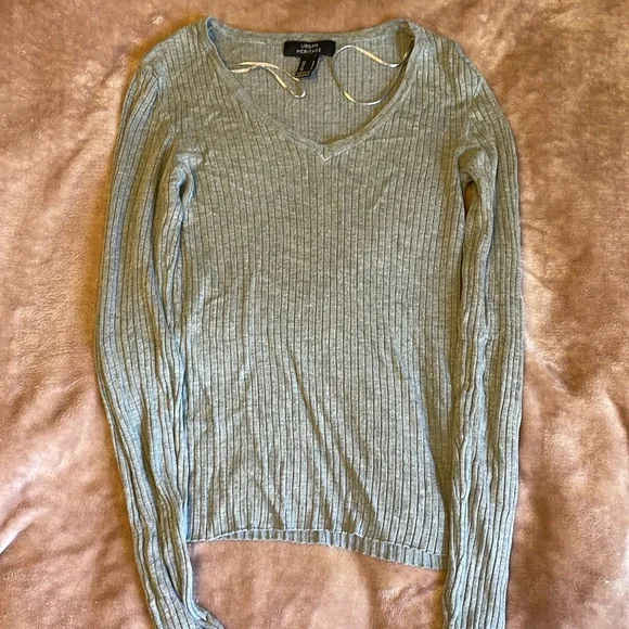 Basic Grey Sweater - Picture 2 of 3